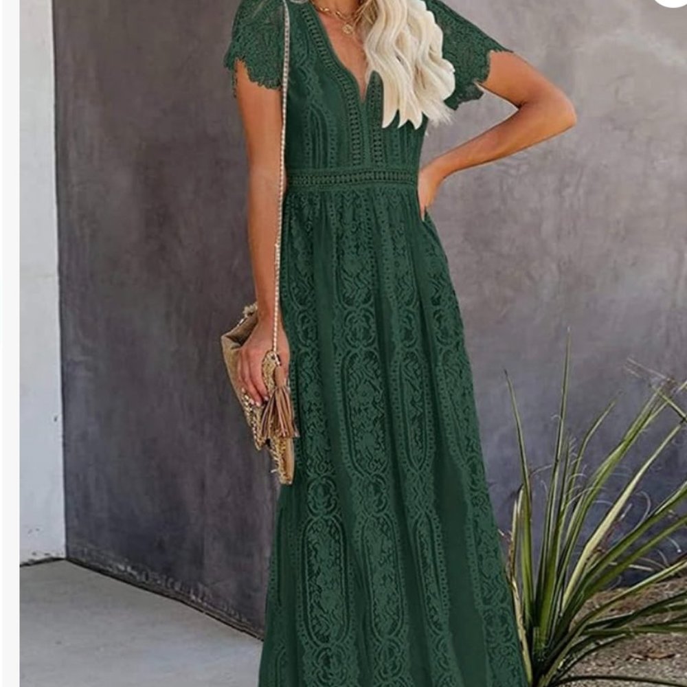 pretty garden lace maxi dress